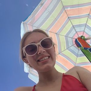 Meet your Posher, Kennedy